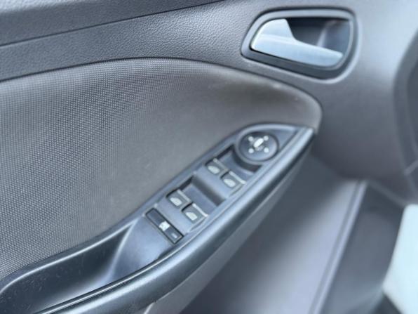Ford Focus III с пробегом 2013 года, цена 730 000 рублей, 176800 км, хэтчбек, Автокод Объявления