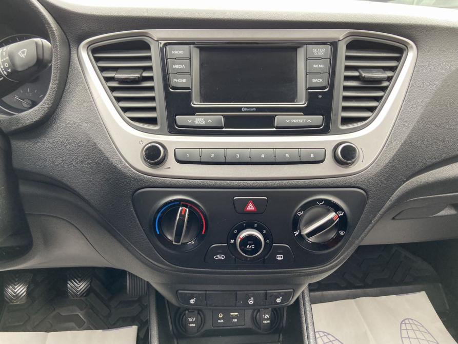 Hyundai Solaris II Москва  - изображение 18