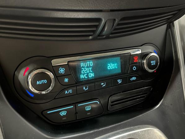 Ford Kuga II с пробегом 2014 года, цена 940 000 рублей, 177329 км, внедорожник, Автокод Объявления