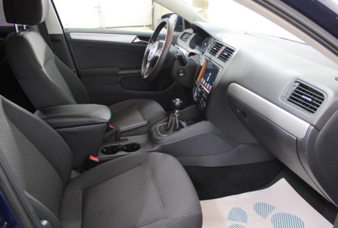 Volkswagen Jetta VI с пробегом 2011 года, цена 1 055 000 рублей, 204000 км, седан, Автокод Объявления