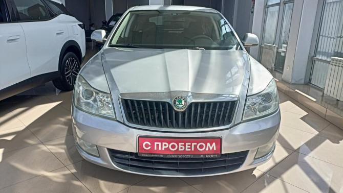 Skoda Octavia II (A5) Рестайлинг с пробегом 2013 года, цена 741 000 рублей, 262000 км, лифтбек, Автокод Объявления
