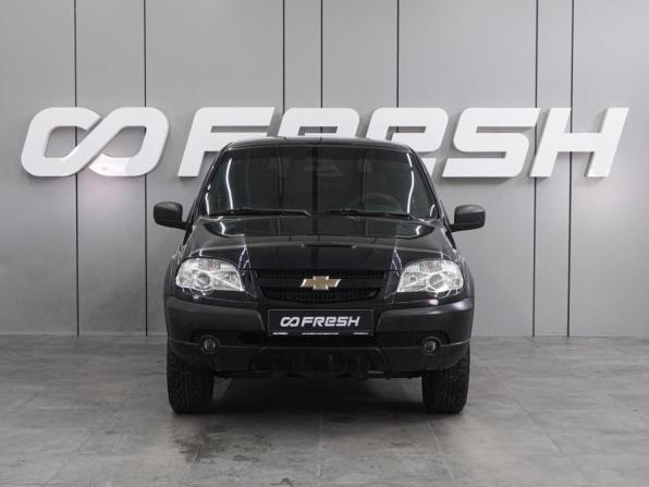 Chevrolet Niva I Рестайлинг с пробегом 2018 года, цена 799 000 рублей, 80142 км, внедорожник, Автокод Объявления