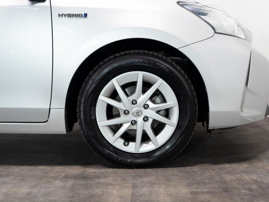 Toyota Prius Alpha I (ZVW40/41) Рестайлинг Чита  - изображение 18