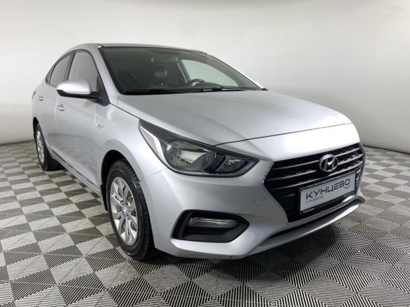 Hyundai Solaris II с пробегом 2017 года, цена 1 289 000 рублей, 154261 км, седан, Автокод Объявления