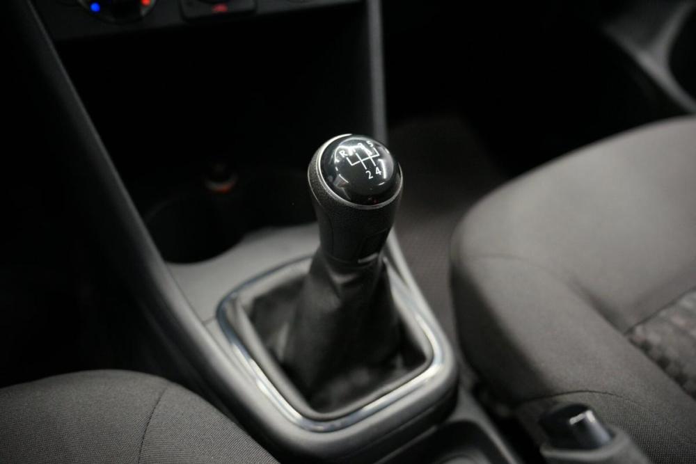 Volkswagen Polo V Рестайлинг Крым  - изображение 14