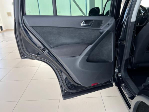 Volkswagen Tiguan I Рестайлинг с пробегом 2016 года, цена 1 530 000 рублей, 195150 км, внедорожник, Автокод Объявления