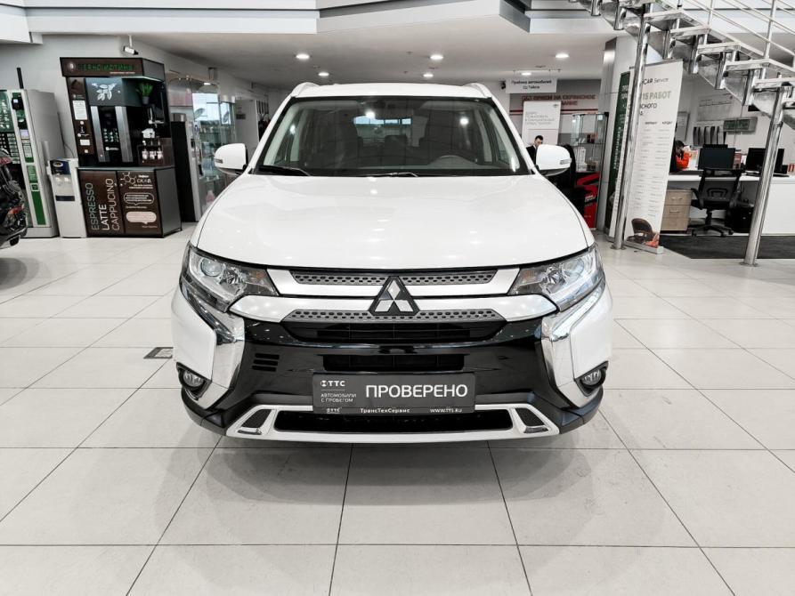 Mitsubishi Outlander III Рестайлинг 3 Казань  - изображение 2