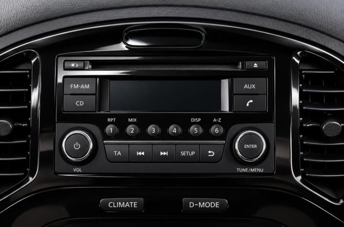 Nissan Juke I с пробегом 2013 года, цена 1 029 000 рублей, 193000 км, внедорожник, Автокод Объявления