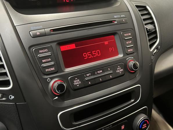 Kia Sorento II Рестайлинг с пробегом 2014 года, цена 1 270 000 рублей, 138165 км, внедорожник, Автокод Объявления