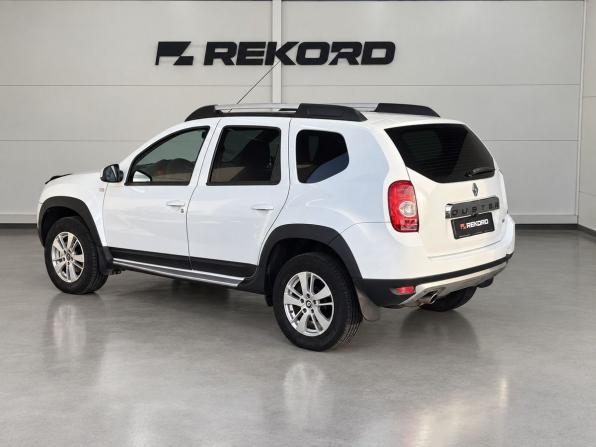 Renault Duster I с пробегом 2015 года, цена 999 000 рублей, 185930 км, внедорожник, Автокод Объявления