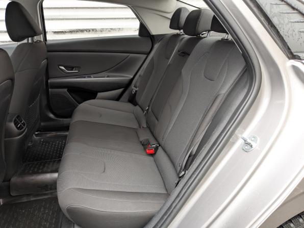 Hyundai Elantra VII (CN7) с пробегом 2022 года, цена 1 950 000 рублей, 64685 км, седан, Автокод Объявления