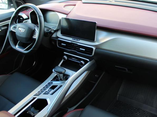 Geely Coolray I с пробегом 2024 года, цена 2 039 000 рублей, 36365 км, внедорожник, Автокод Объявления