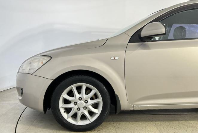 Kia Ceed I с пробегом 2009 года, цена 749 000 рублей, 204756 км, универсал, Автокод Объявления