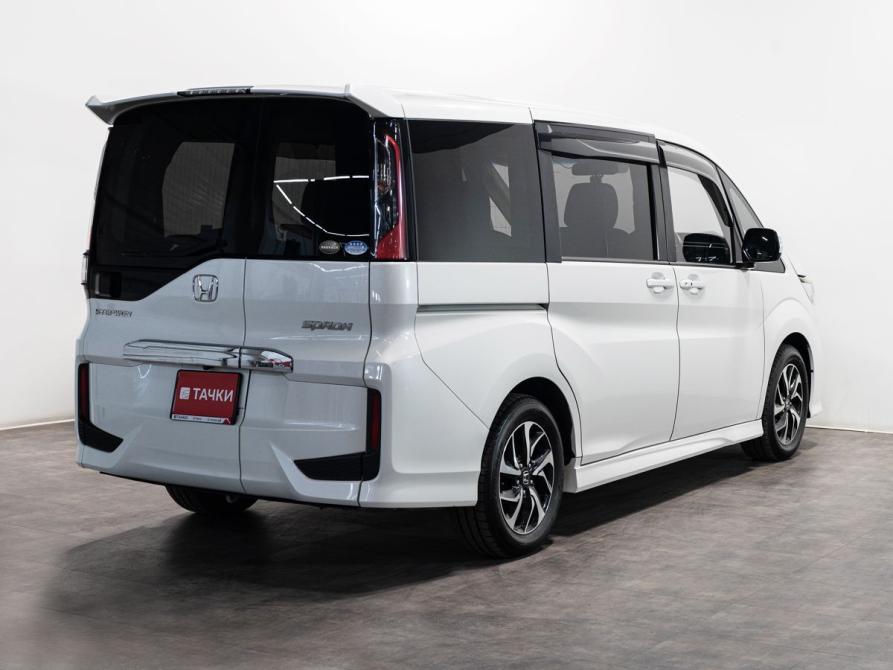 Honda Stepwgn V Рестайлинг Чита  - изображение 3