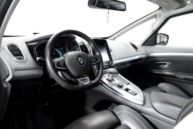 Renault Espace V с пробегом 2018 года, цена 1 899 000 рублей, 139426 км, минивэн, Автокод Объявления