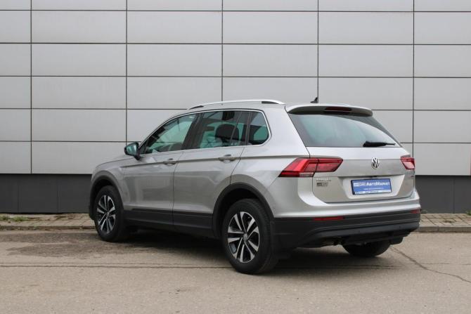 Volkswagen Tiguan II с пробегом 2019 года, цена 2 895 000 рублей, 74112 км, внедорожник, Автокод Объявления
