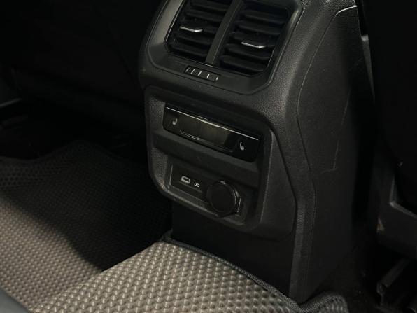 Volkswagen Tiguan II Рестайлинг с пробегом 2022 года, цена 3 087 000 рублей, 65825 км, внедорожник, Автокод Объявления