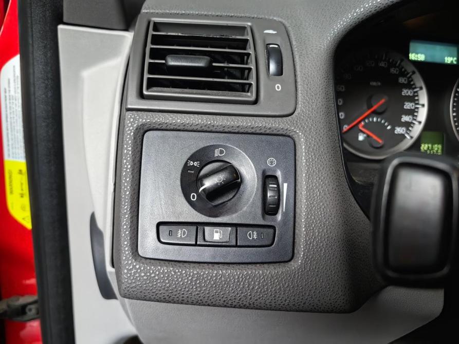 Volvo V50 I Рестайлинг Москва  - изображение 21