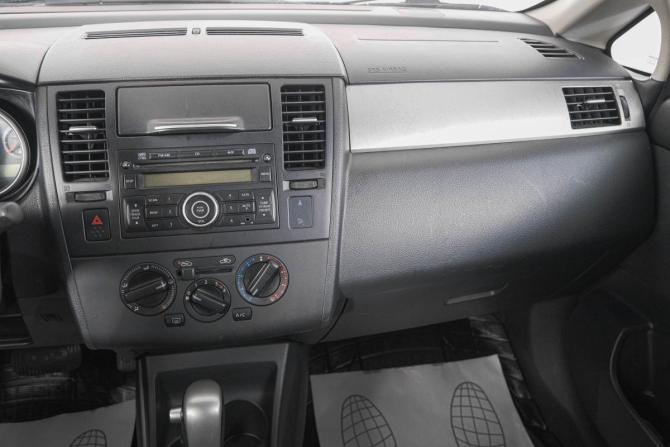 Nissan Tiida I Рестайлинг с пробегом 2011 года, цена 769 000 рублей, 238978 км, седан, Автокод Объявления