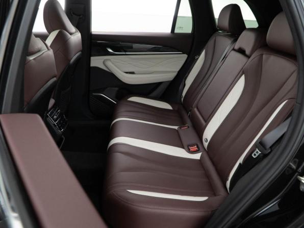 Geely Monjaro I с пробегом 2023 года, цена 3 470 050 рублей, 47436 км, внедорожник, Автокод Объявления
