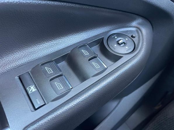 Ford Kuga II с пробегом 2014 года, цена 1 000 000 рублей, 185000 км, внедорожник, Автокод Объявления