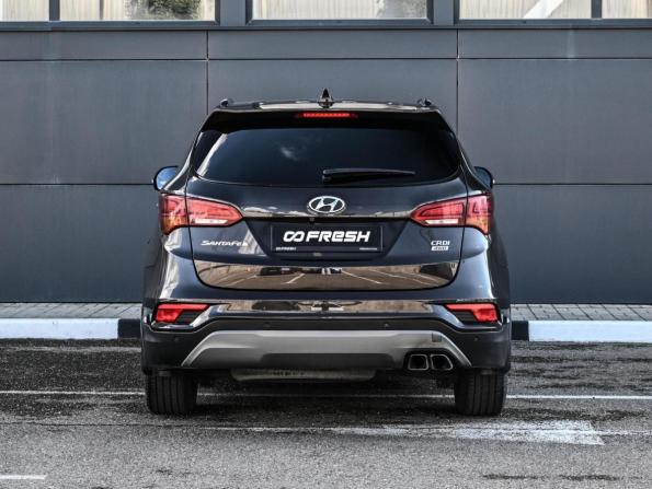 Hyundai Santa Fe III Рестайлинг с пробегом 2018 года, цена 2 349 000 рублей, 256929 км, внедорожник, Автокод Объявления