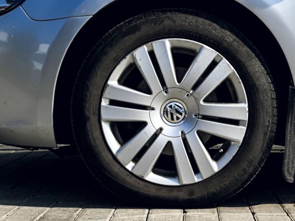 Volkswagen Golf VI с пробегом 2010 года, цена 685 000 рублей, 295977 км, хэтчбек, Автокод Объявления