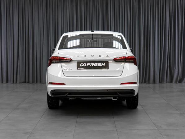 Skoda Rapid II с пробегом 2021 года, цена 1 679 000 рублей, 89621 км, лифтбек, Автокод Объявления