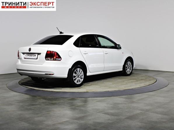 Volkswagen Polo V Рестайлинг с пробегом 2017 года, цена 1 087 000 рублей, 116306 км, седан, Автокод Объявления
