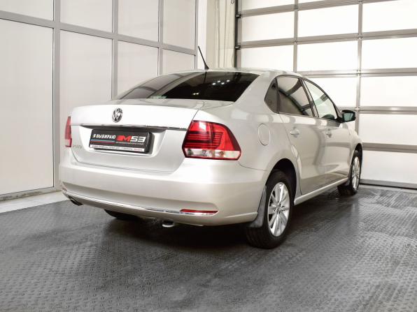Volkswagen Polo V Рестайлинг с пробегом 2016 года, цена 1 049 995 рублей, 149983 км, седан, Автокод Объявления