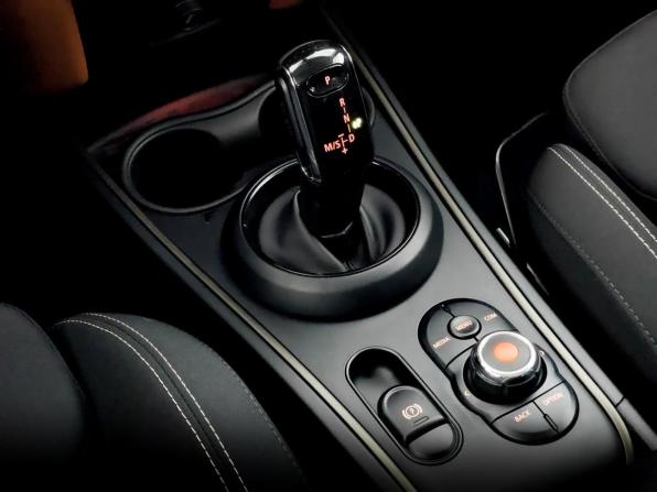 Mini Countryman II с пробегом 2019 года, цена 3 000 000 рублей, 77588 км, внедорожник, Автокод Объявления