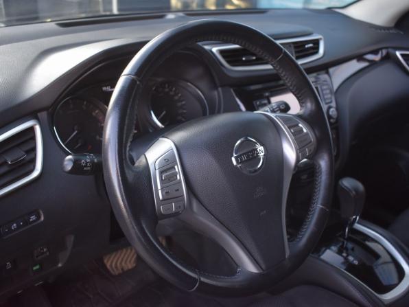 Nissan Qashqai II с пробегом 2018 года, цена 1 710 000 рублей, 105837 км, внедорожник, Автокод Объявления