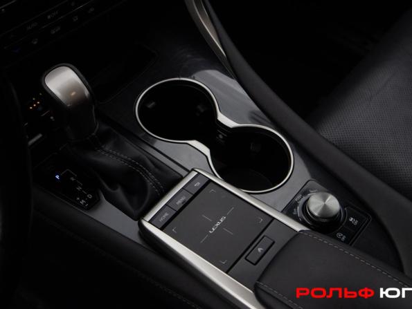 Lexus RX IV Рестайлинг с пробегом 2019 года, цена 4 678 000 рублей, 66936 км, внедорожник, Автокод Объявления