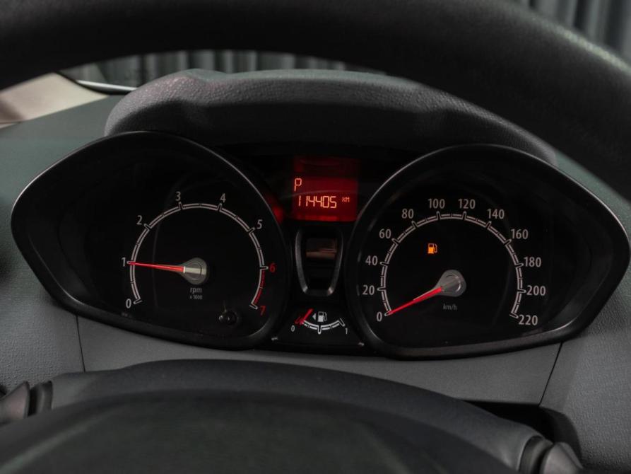 Ford Fiesta Mk6 Тюмень  - изображение 14