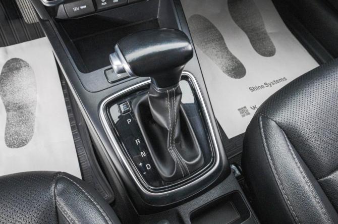 Kia Rio IV с пробегом 2018 года, цена 1 649 000 рублей, 55000 км, хэтчбек, Автокод Объявления