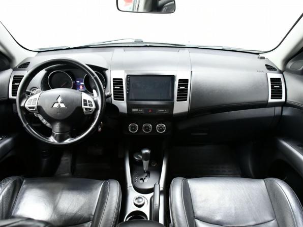 Mitsubishi Outlander II Рестайлинг с пробегом 2010 года, цена 1 255 000 рублей, 276009 км, внедорожник, Автокод Объявления