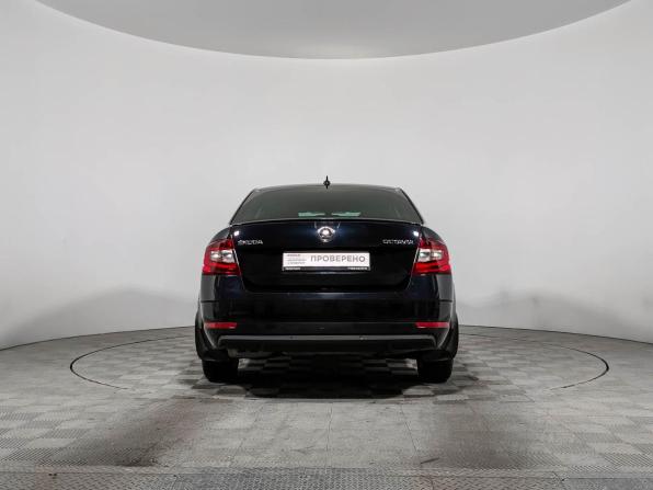 Skoda Octavia III (A7) Рестайлинг с пробегом 2018 года, цена 1 890 000 рублей, 131977 км, лифтбек, Автокод Объявления