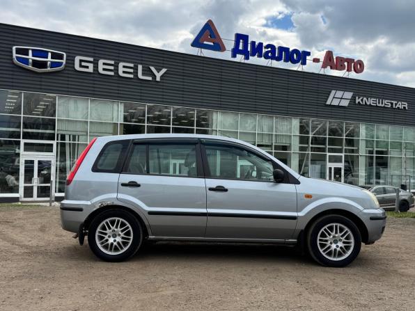 Ford Fusion I с пробегом 2005 года, цена 230 000 рублей, 324542 км, хэтчбек, Автокод Объявления