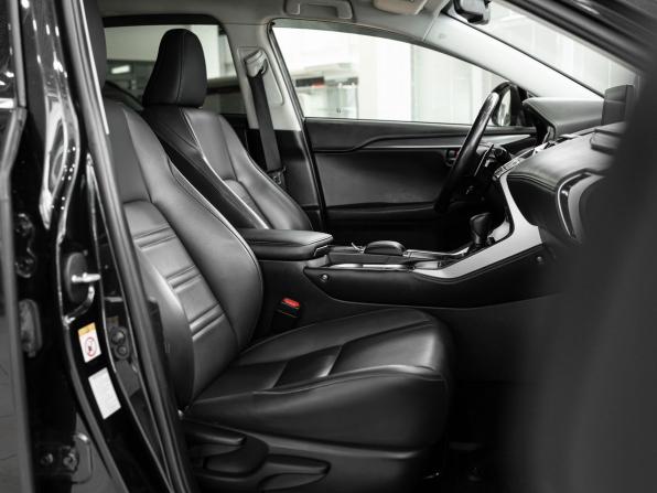 Lexus NX I Рестайлинг с пробегом 2019 года, цена 3 190 000 рублей, 115029 км, внедорожник, Автокод Объявления
