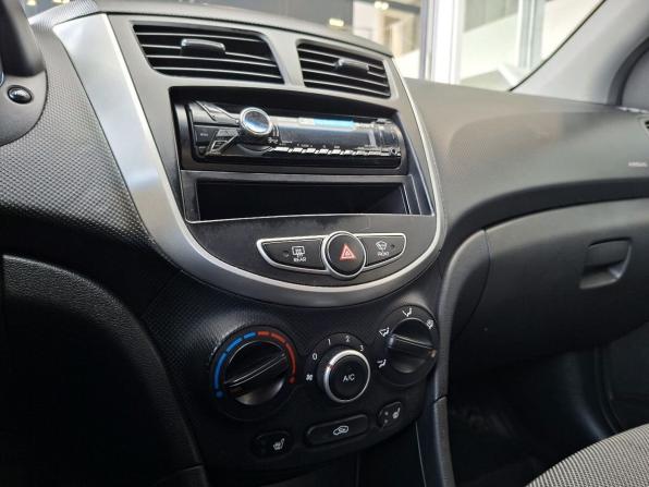 Hyundai Solaris I с пробегом 2014 года, цена 769 000 рублей, 168883 км, седан, Автокод Объявления