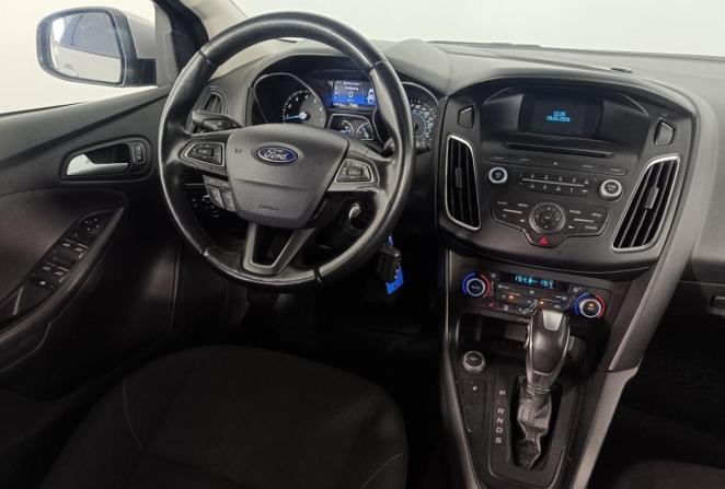 Ford Focus III Рестайлинг с пробегом 2015 года, цена 970 000 рублей, 135765 км, хэтчбек, Автокод Объявления