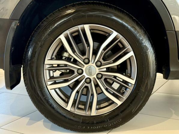 Geely Atlas Pro с пробегом 2024 года, цена 2 350 000 рублей, 18525 км, внедорожник, Автокод Объявления