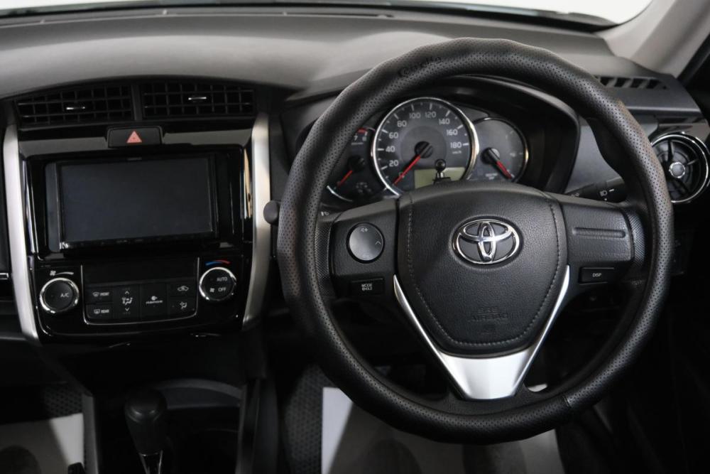 Toyota Corolla XI (E160 E170) Рестайлинг 2 Омск  - изображение 12