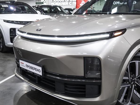 Li Auto (Lixiang) L9 I с пробегом 2022 года, цена 6 250 000 рублей, 35174 км, внедорожник, Автокод Объявления