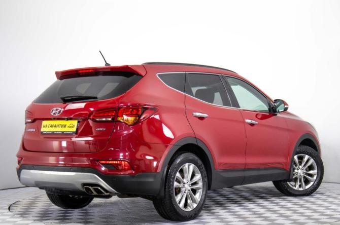 Hyundai Santa Fe III Рестайлинг с пробегом 2015 года, цена 1 899 000 рублей, 170017 км, внедорожник, Автокод Объявления