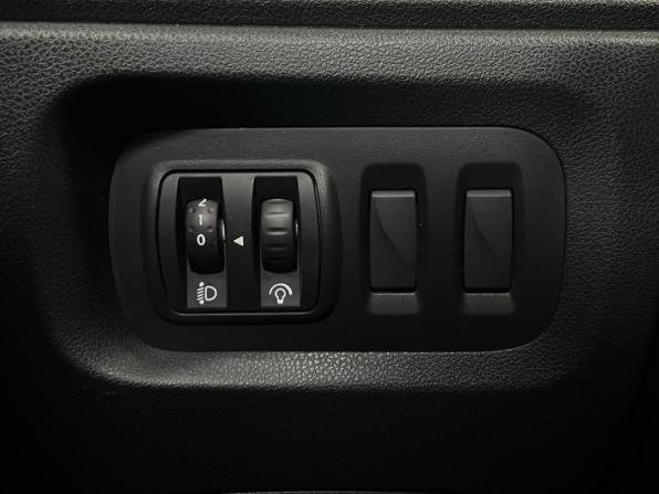 Renault Kaptur I с пробегом 2018 года, цена 1 530 000 рублей, 99289 км, внедорожник, Автокод Объявления
