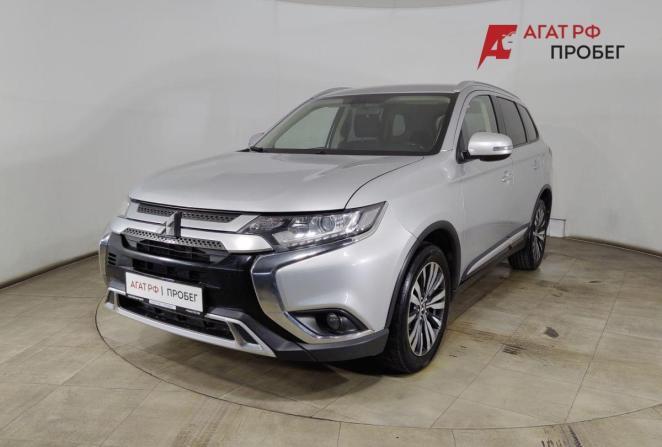 Mitsubishi Outlander III Рестайлинг 3 с пробегом 2019 года, цена 1 900 000 рублей, 205000 км, внедорожник, Автокод Объявления