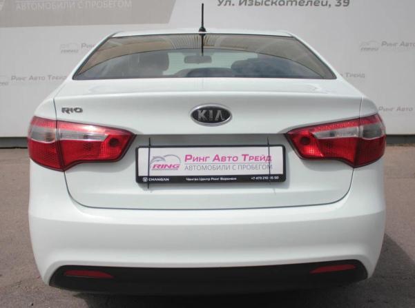 Kia Rio III с пробегом 2012 года, цена 690 000 рублей, 181000 км, седан, Автокод Объявления