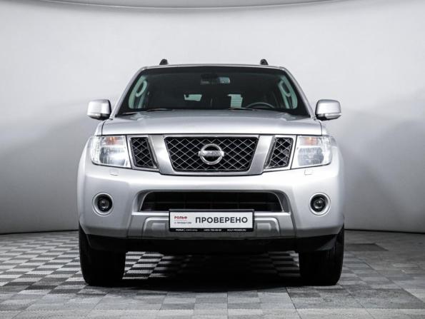 Nissan Pathfinder III Рестайлинг с пробегом 2011 года, цена 1 620 000 рублей, 242608 км, внедорожник, Автокод Объявления