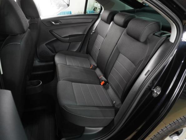 Skoda Rapid I с пробегом 2015 года, цена 1 149 000 рублей, 106927 км, лифтбек, Автокод Объявления